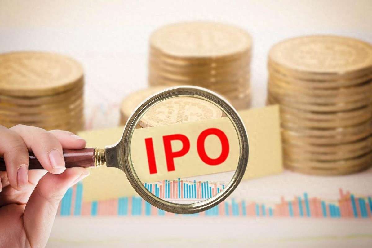 Reliance Risks Cloud Juzi Tech's Hong Kong IPO